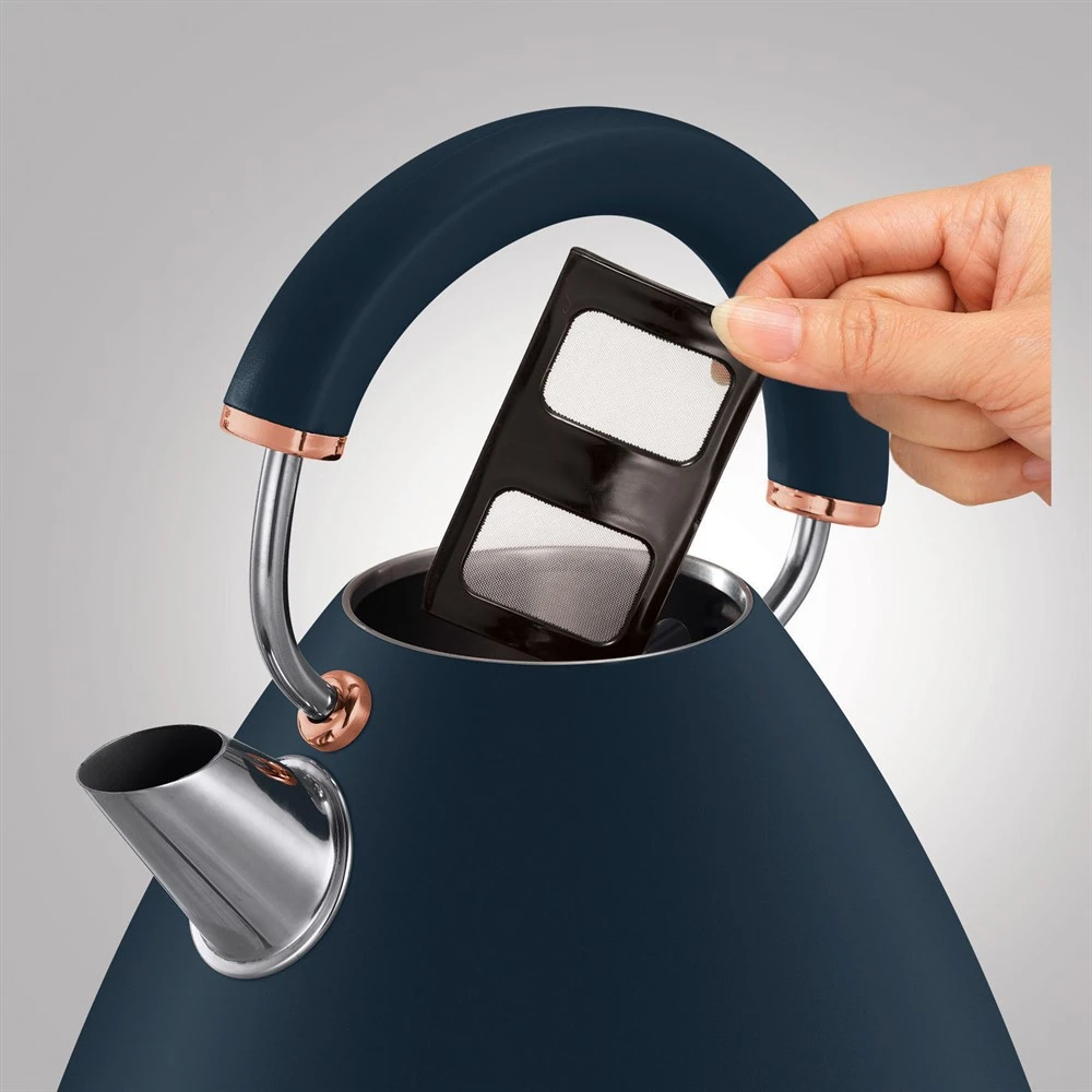 Morphy Richards Rose Gold and Midnight Blue Traditional Kettle 4 Morphy Richards Rose Gold and Midnight Blue Traditional Kettle - Image 2