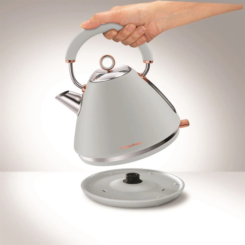 Morphy Richards Rose Gold and Ocean Grey Traditional Kettle 6 Morphy Richards Rose Gold and Ocean Grey Traditional Kettle - Image 4