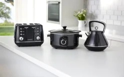 Morphy Richards Black Sear and Stew Slow Cooker 3.5L -KitchenVibe Zone 46001220Morphy203.5L20Black20Evoke20Slow20Cooker Black20Range20Shot