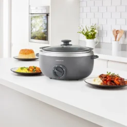 Morphy Richards Sear and Stew 6.5L Oval Slow Cooker Titanium -KitchenVibe Zone 461022 lifestyle