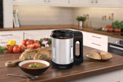 Morphy Richards Compact Soup Maker 17 Morphy Richards Compact Soup Maker -KitchenVibe Zone 501021 lifestyle