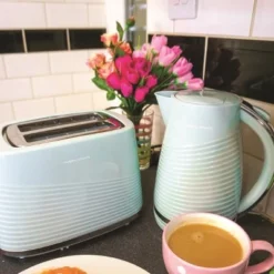 Morphy Richards Dune Sage Green 2 Slice Toaster -KitchenVibe Zone green